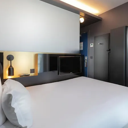 Hotel Libertel Gare De L'est Francais 3*