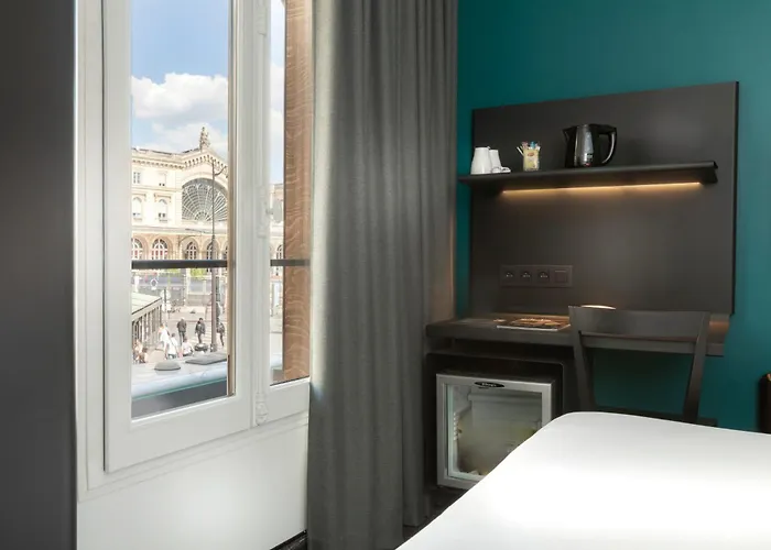 Hotel Libertel Gare De L'est Francais 3*