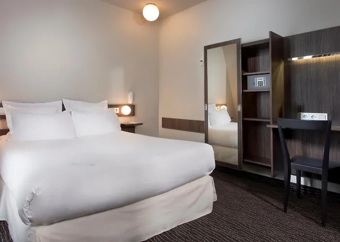 Hotel Libertel Gare De L'est Francais 3*